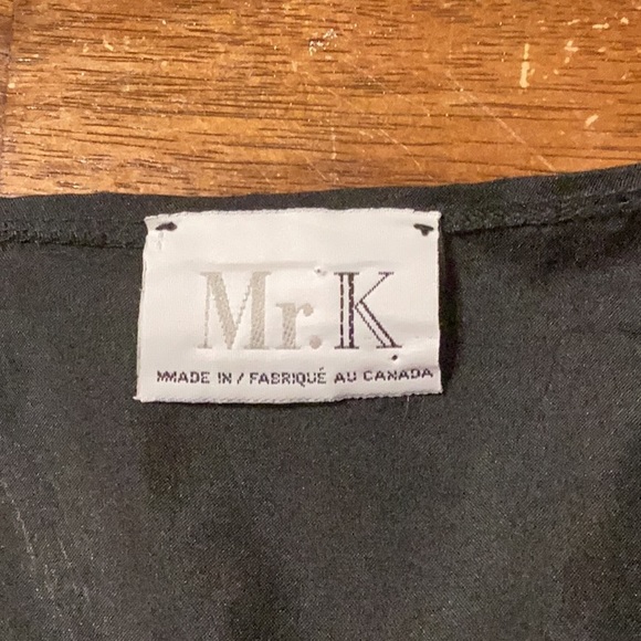 Velvet floral waistcoat from the nineties. Gold buttons with a black back. - Picture 2 of 3